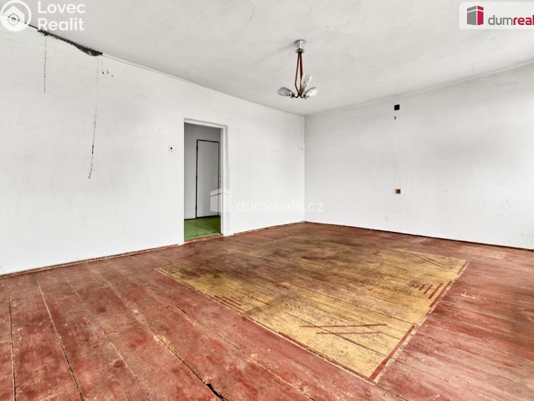 Prodej rodinného domu Lovečkovice č. 30