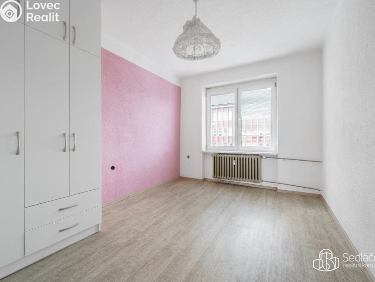 Prodej bytu 3+1 Sokolov, Jednoty č. 5