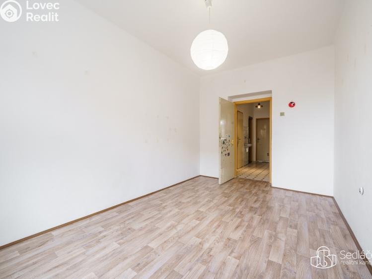 Prodej bytu 3+1 Sokolov, Jednoty č. 12