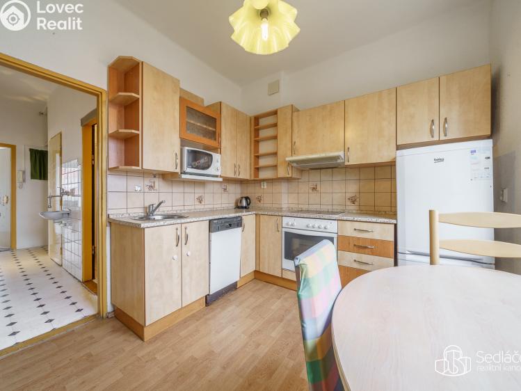 Prodej bytu 3+1 Sokolov, Jednoty č. 15