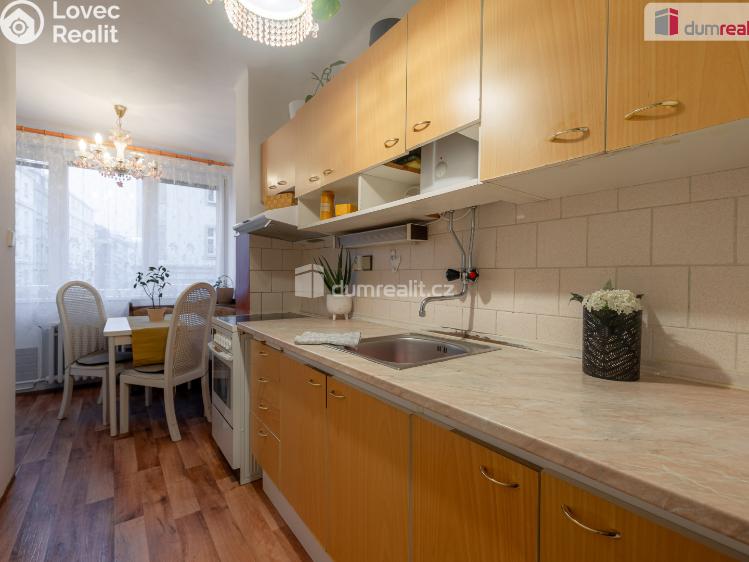Prodej bytu 3+1 Praha 10, Žitomírská č. 2