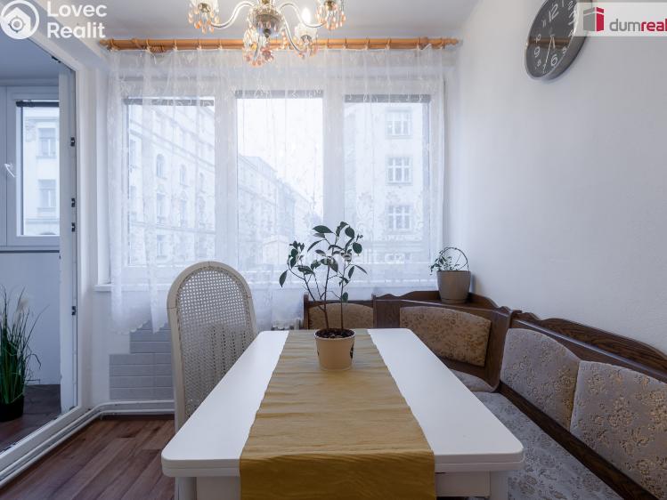 Prodej bytu 3+1 Praha 10, Žitomírská č. 9