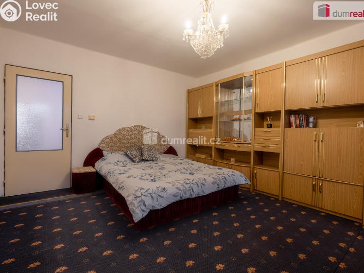 Prodej bytu 3+1 Praha 10, Žitomírská č. 11