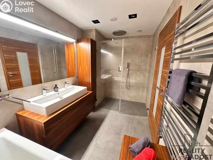 Prodej bytu 3+KK Olomouc, Chválkovická č. 19