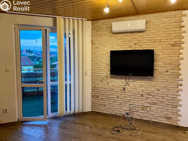 Pronájem bytu 4+KK Moravany, Modřická č. 2