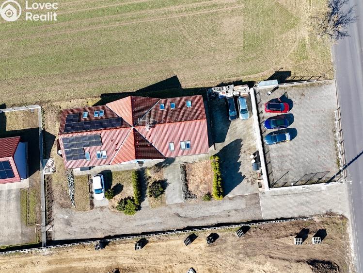 Pronájem bytu 4+KK Moravany, Modřická č. 15