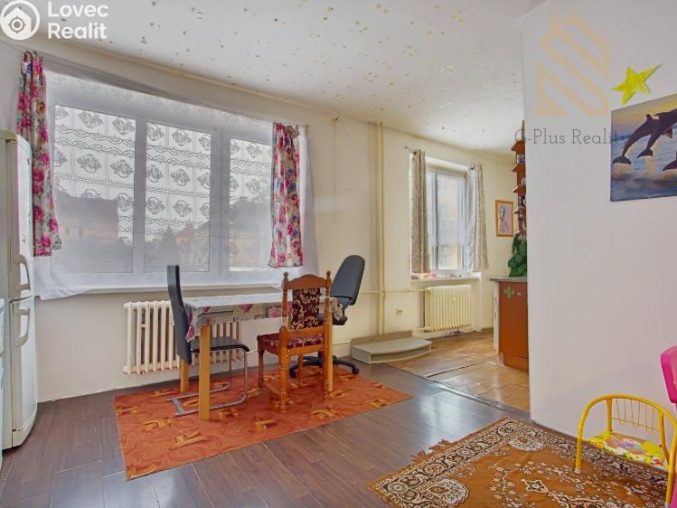 Продаж квартири 4+1 Jirkov, Osvobození 1118 č. 3