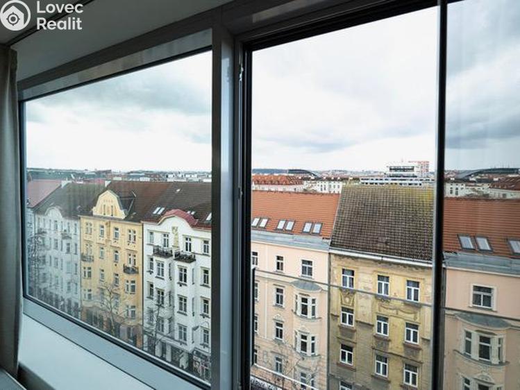 Pronájem bytu 4+KK Praha, Komunardů č. 18