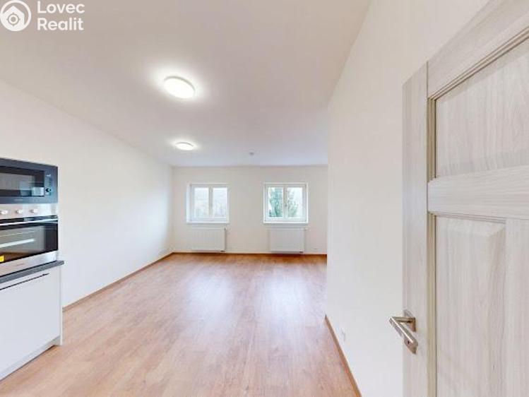 Pronájem bytu 1+KK Praha, Na Petynce č. 5