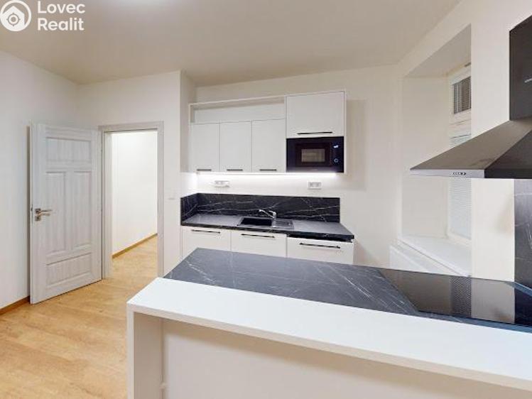 Pronájem bytu 1+KK Praha, Na Petynce č. 3