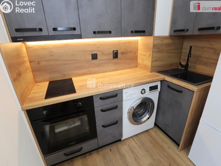 Prodej bytu 1+KK Kraslice, Pohraniční stráže č. 8