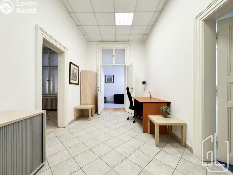 Pronájem bytu 2+KK Praha, Sokolovská 87/95 č. 4