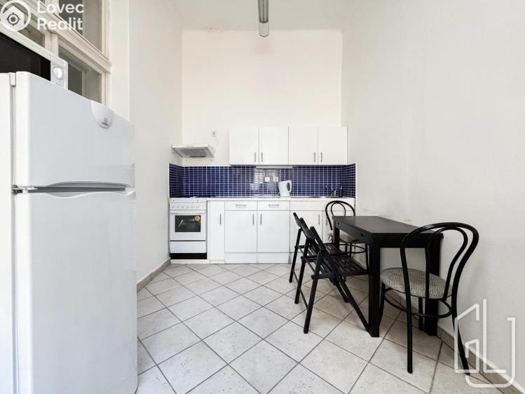 Pronájem bytu 2+KK Praha, Sokolovská 87/95 č. 15