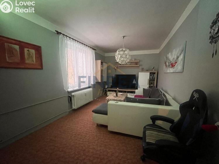 Prodej bytu 2+1 Litvínov, Valdštejnská č. 4