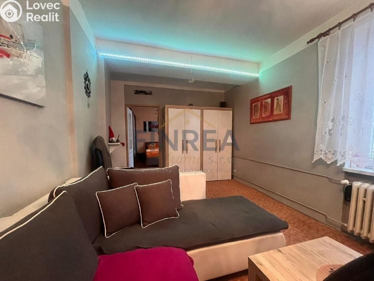 Prodej bytu 2+1 Litvínov, Valdštejnská č. 6