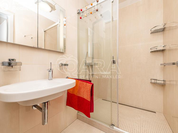 Prodej bytu 1+KK Praha, Matějská 2739/24 č. 6