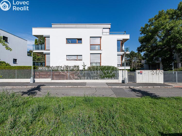 Prodej bytu 1+KK Praha, Matějská 2739/24 č. 23