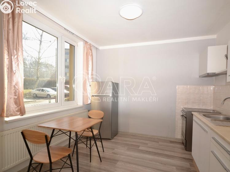 Продаж квартири 1+1 Milovice, Višňová 572 č. 7