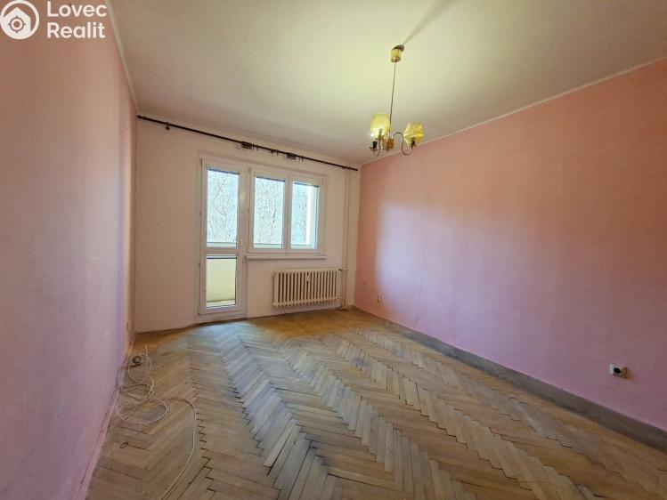 Prodej bytu 2+1 Karviná, tř. Těreškovové č. 7