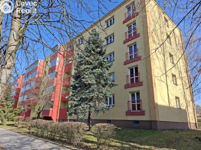 Prodej bytu 2+1 Karviná, tř. Těreškovové č. 1