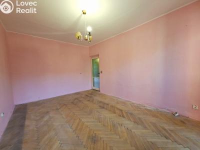 Prodej bytu 2+1 Karviná, tř. Těreškovové č. 6