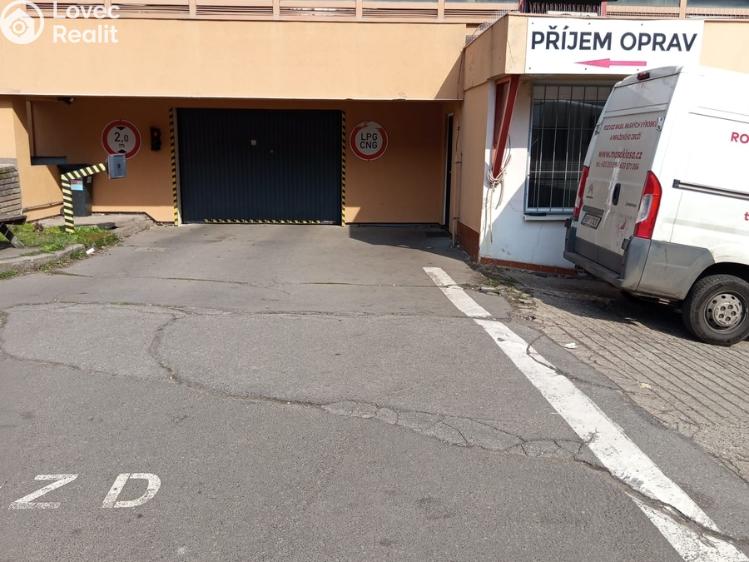 Prodej garáže Praha, Lovosická č. 13