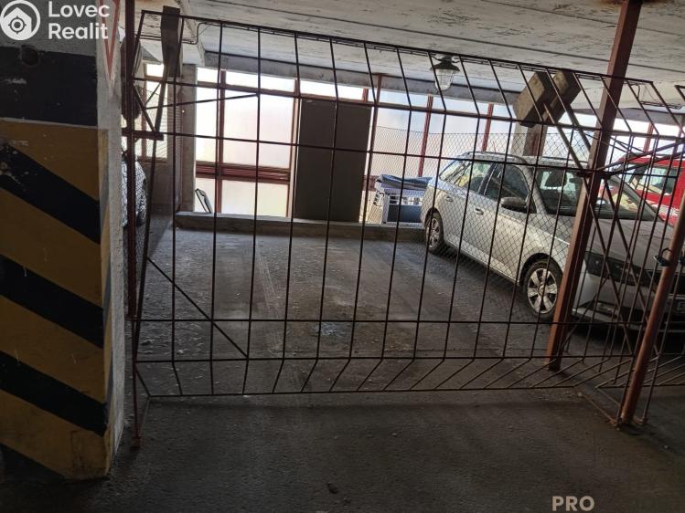 Prodej garáže Praha, Lovosická č. 7