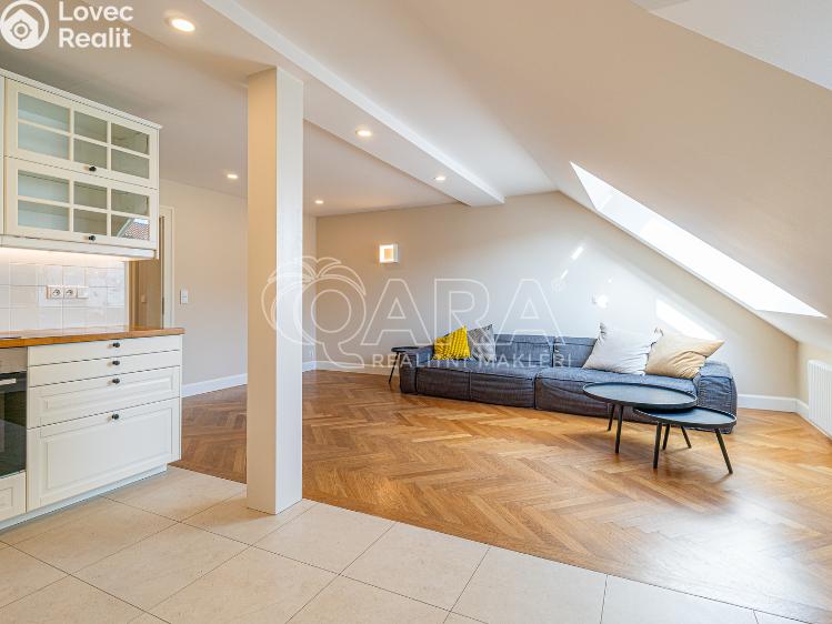 Pronájem bytu 4+KK Praha, Vězeňská 116/5 č. 1