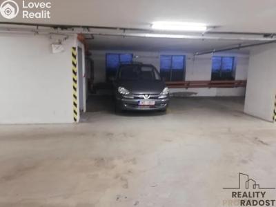 Аренда парковки Praha, Petržílkova č. 12