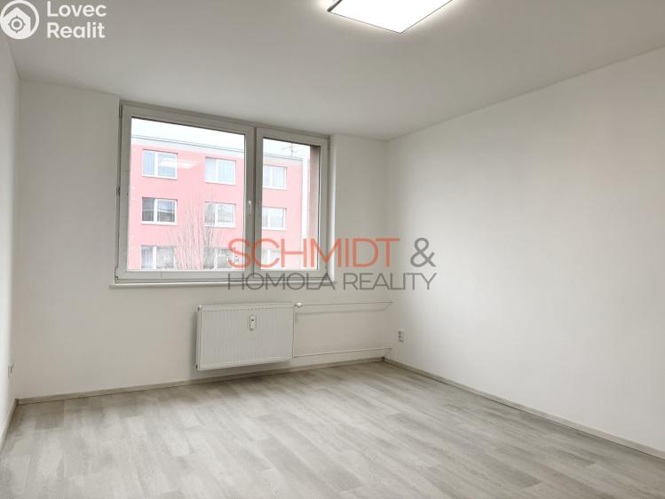 Pronájem bytu 4+1 Hustopeče, U Větrolamu č. 12