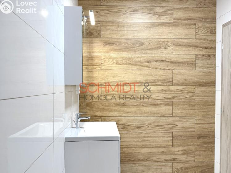 Pronájem bytu 4+1 Hustopeče, U Větrolamu č. 16