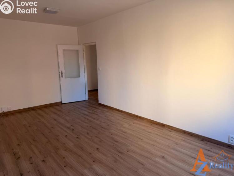 Pronájem bytu 2+1 Chomutov, Kyjická č. 7