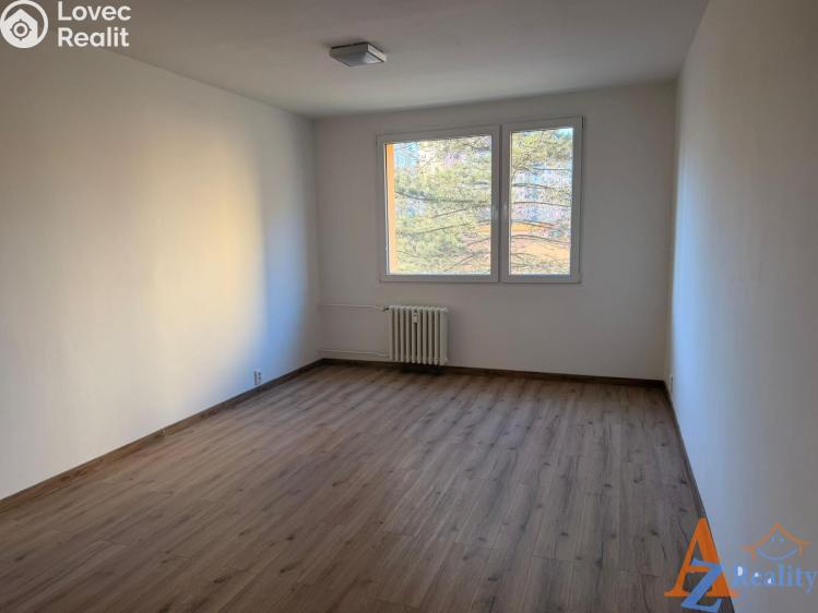 Pronájem bytu 2+1 Chomutov, Kyjická č. 8