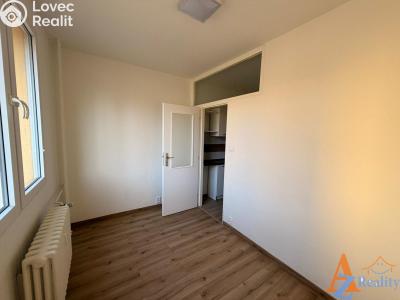Pronájem bytu 2+1 Chomutov, Kyjická č. 2