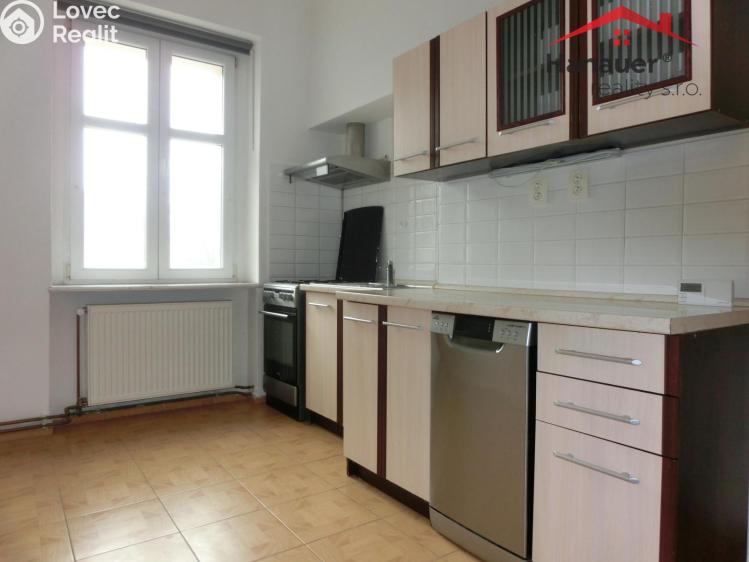 Pronájem bytu 3+1 Ústí nad Labem, Koněvova č. 10