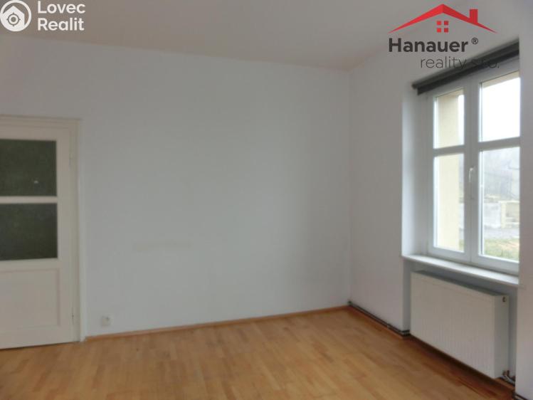 Pronájem bytu 3+1 Ústí nad Labem, Koněvova č. 12