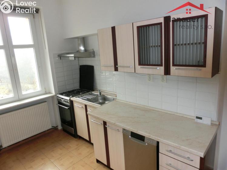 Pronájem bytu 3+1 Ústí nad Labem, Koněvova č. 15