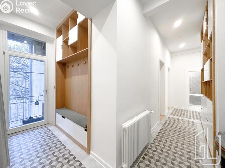 Pronájem bytu 3+KK Praha, Strakonická 1235/19 č. 3