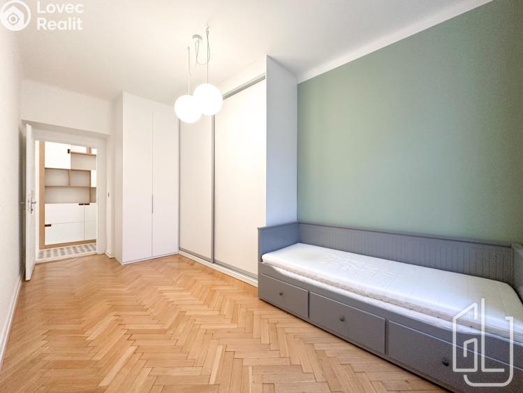 Pronájem bytu 3+KK Praha, Strakonická 1235/19 č. 11