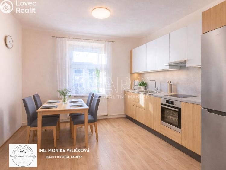 Prodej bytu 2+1 Krnov, Chářovská č. 2