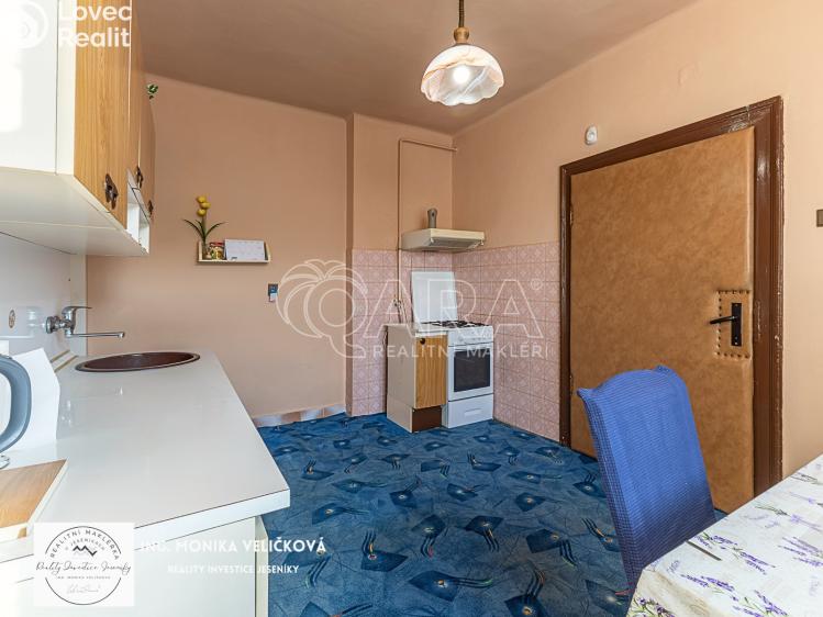 Prodej bytu 2+1 Krnov, Chářovská č. 3