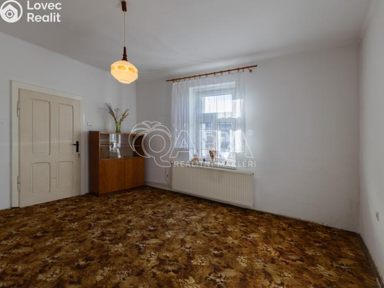 Prodej bytu 2+1 Krnov, Chářovská č. 14