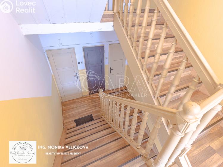 Prodej bytu 2+1 Krnov, Chářovská č. 15