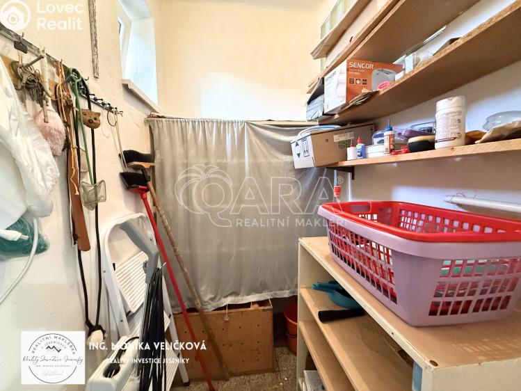 Prodej bytu 2+1 Krnov, Chářovská č. 29