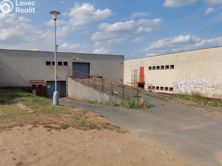Prodej garáže Plzeň, Pecháčkova č. 7