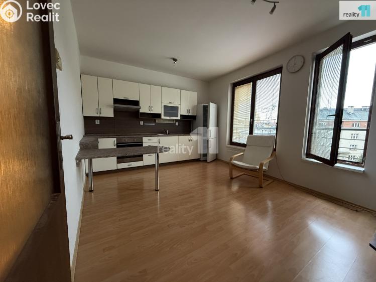 Pronájem bytu 2+KK Kolín, Chelčického č. 1