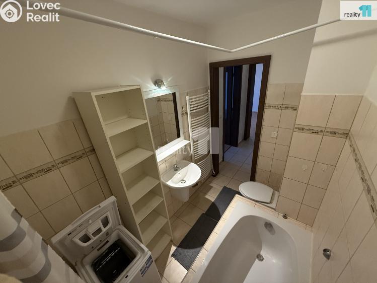 Pronájem bytu 2+KK Kolín, Chelčického č. 8