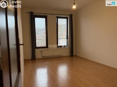 Pronájem bytu 2+KK Kolín, Chelčického č. 5