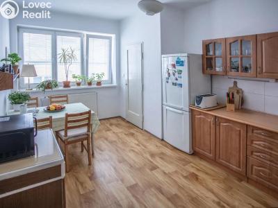 Prodej bytu 3+1 Praha, Jugoslávských partyzánů č. 1