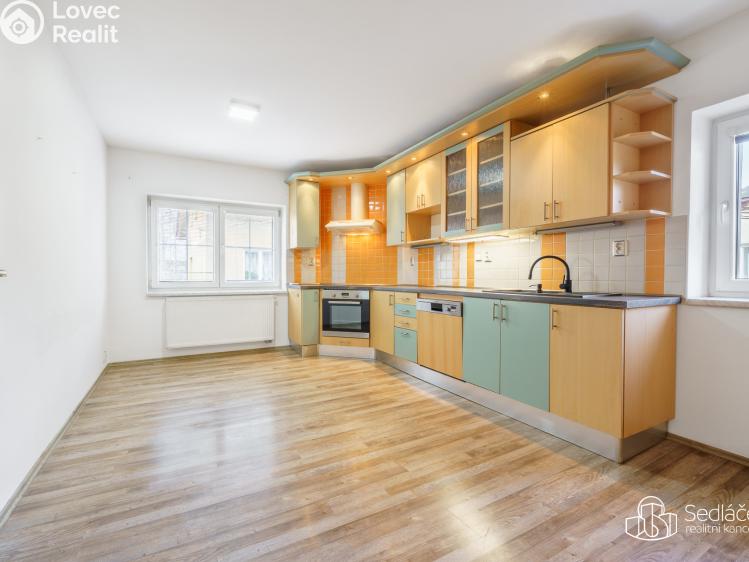 Prodej bytu 3+1 Svatava, Sládkova č. 2